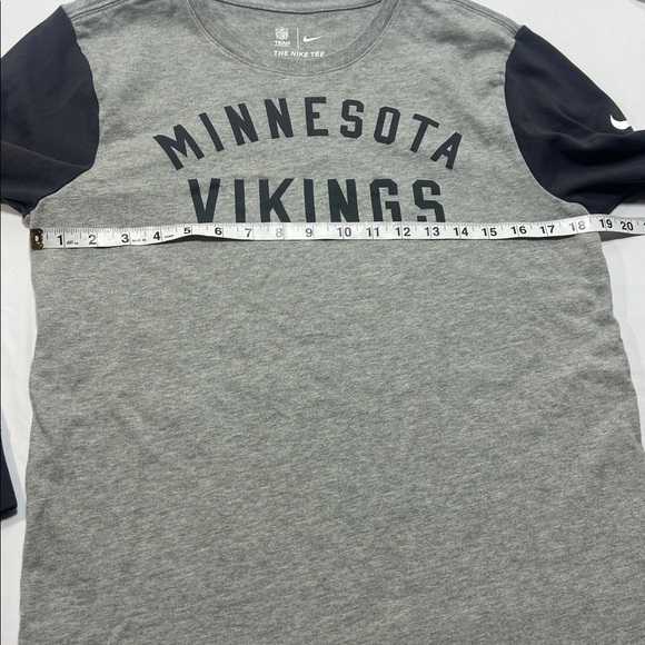 Nike Minnesota Vikings long sleeve shirt dress size small - Picture 4 of 9